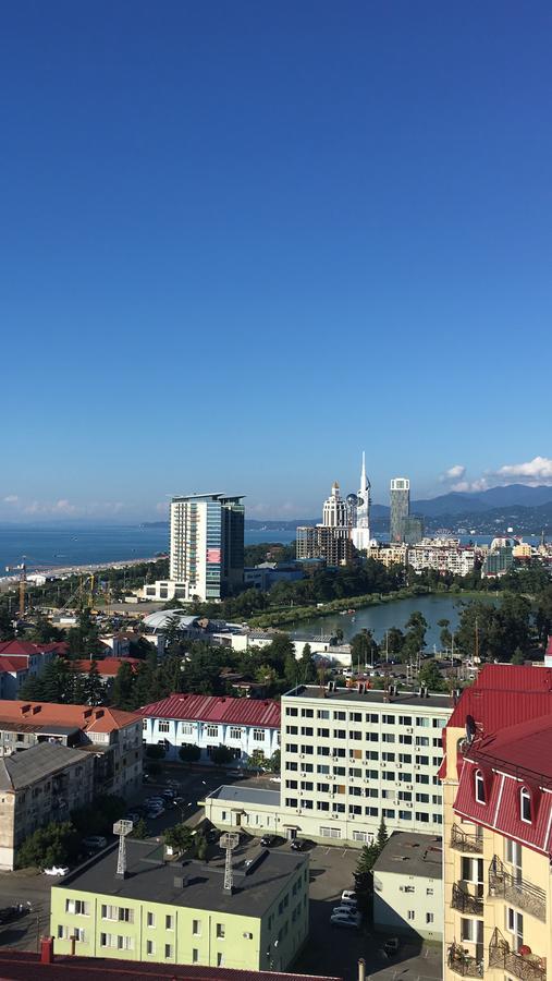 Apartment On Khimshiashvili 1 Batumi Exterior foto